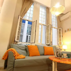 https://apartmento-pastora-sevilla.es-andalucia.com